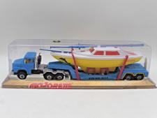 Camion 1:60 Majorette serie 30000 / Scania con pianale ribassato e barca a vela - scatola originale