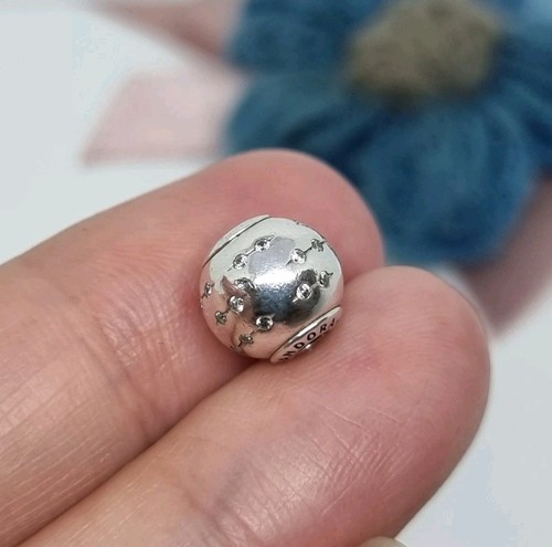 Charm pandora essence - pandora,