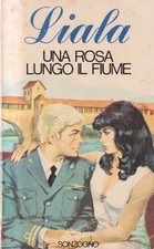 Una Rosa Lungo Il Fiume -