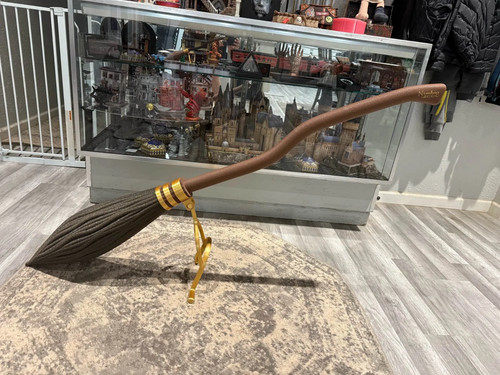 Réplique nimbus 2000 - nimbus, harry