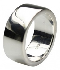 Anello a fascia massiccio di