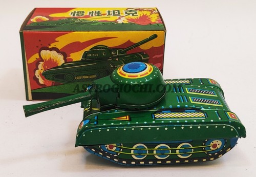079 tank tin toys red - tin,