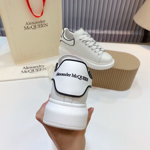 Alexander mcqueen oversized - alexander,