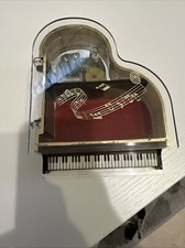 Carillon Vintage a forma di pianoforte, portagioie. Funzionante