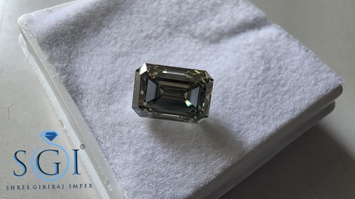 Pietra sfusa moissanite verde