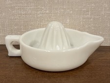 Antico spremiagrumi manuale vintage McKee Sunkist vetro latte bianco