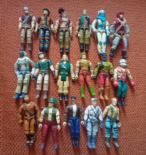 Lot figurines joe - joe,