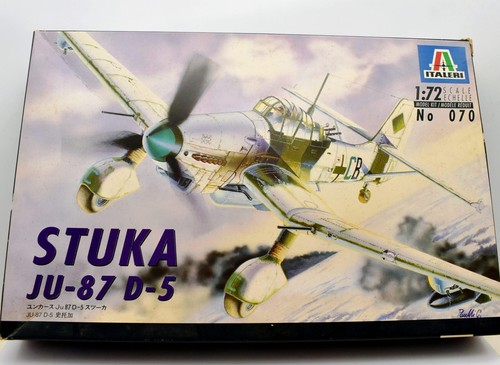 Modellini aerei model kit