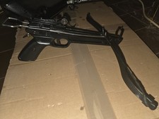  Pistola balestra 