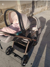 Una navicella + 2 ovetti auto