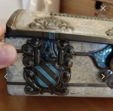 Antica Carino Scatola Metallo Cassaforte Scena Sollievo Cavalli Gladiatore