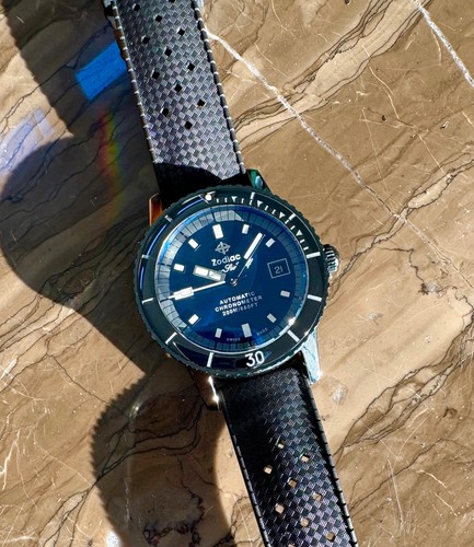 Zodiac super sea - sea, wolf