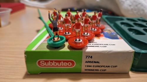 Subbuteo team arsenal ref - subbuteo,