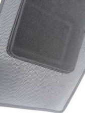 Serie sopratappeti in moquette nera rasata con ricamo rosso ALFA ROMEO