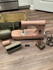 Macchina da cucire vintage