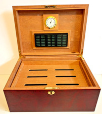 Humidor per sigari Cuban Crafters Clasico Rojo in legno di ciliegio per 100 sigari