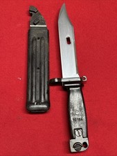 Coltello jugoslavo tipo II a