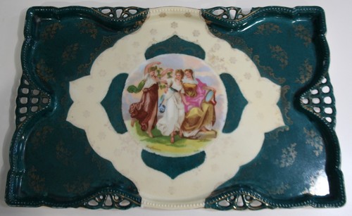 Antico piatto porcellana