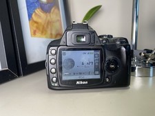 Nikon D40 DSLR fotocamera solo