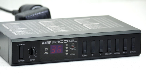 Yamaha 100 midi - r,