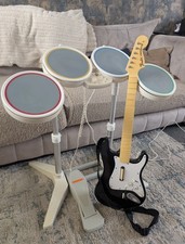 ✅⭐️Wii/Wii U ROCK BAND BATTERIA CABLATA FENDER CHITARRA E MICROFONO