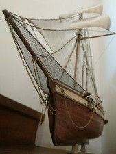 Veliero in legno fatto a mano 