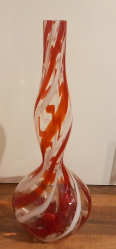 Bottiglia vetro rosso bianco