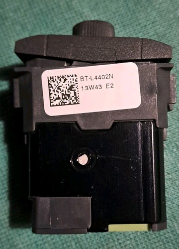 Dimmer manopola con - a,