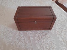 Cofanetto artigianale in legno