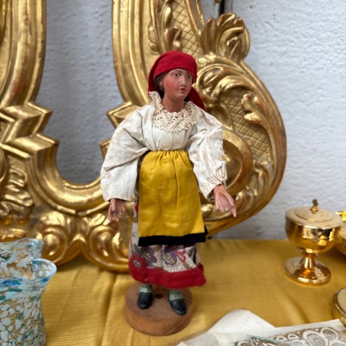 Donna con fazzoletto rosso - donna,