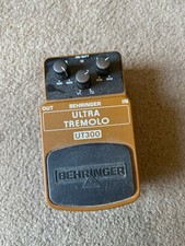 Behringer ULTRA TREMELO Pedali