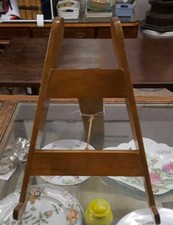 Piccolo Leggio Del XX Secolo In Legno