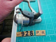 W0928 PR SHIMANO 2000 SPINNING