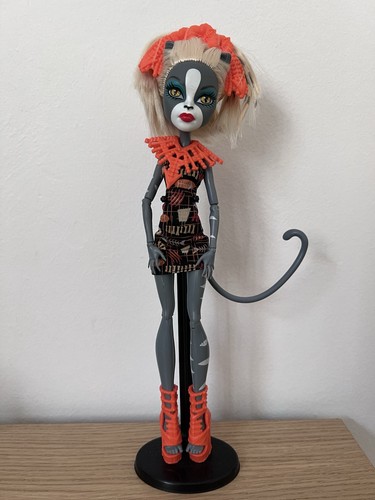 Monster high doll meowlody - monster,