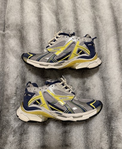 Balenciaga runner sneaker - balenciaga,