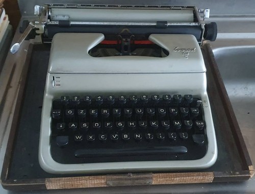 Macchina scrivere vintage - macchina, da