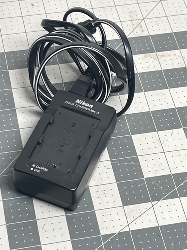 Nikon battery charger - nikon,