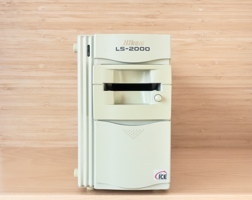 Nikon 2000 scanner - nikon,