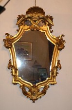 SPECCHIERA VENEZIANA IN LEGNO SCOLPITO DORATO  EPOCA '700