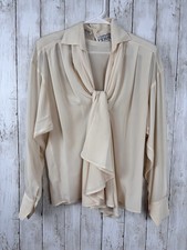 Camicetta sciarpa cravatta