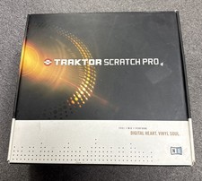 Native Instruments Traktor Scratch Pro DJ Performance Package Audio 8