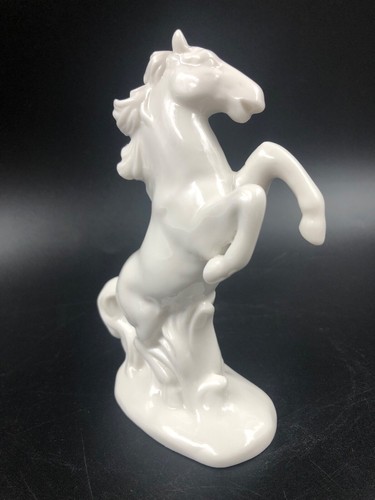 Statuetta statua figura - statua,