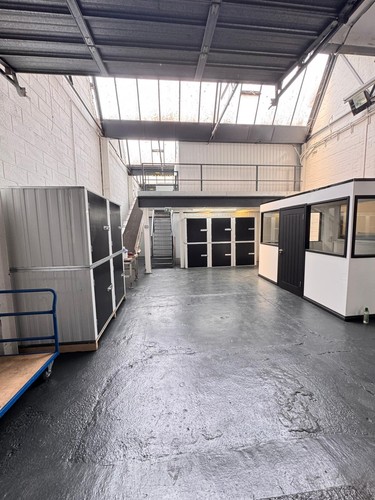 Armadietti self storage - , 10