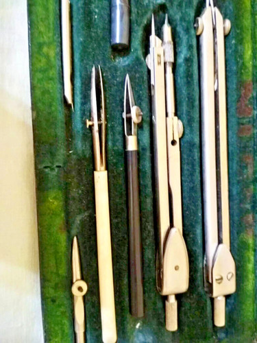 Set attrezzi disegno - set,