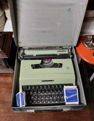 Macchinina scrivania - da,