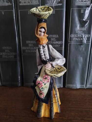 Statuetta ceramica stelio mola - statuetta,