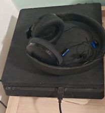 PS4 slim con due joypad, cuffie e cuffiette, giochi