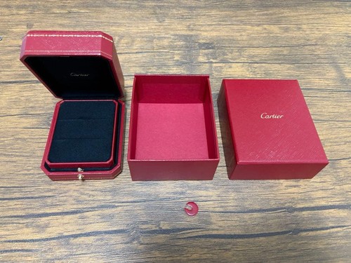 Quasi come nuovo - [], cartier