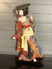 Bambola geisha giapponese