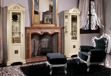 Vetrina elegante stile antico